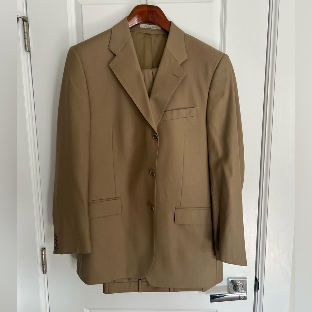Peerless tan suit, 42R